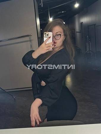 Полюшка