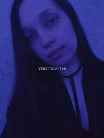 Оля