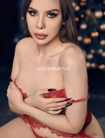 аня