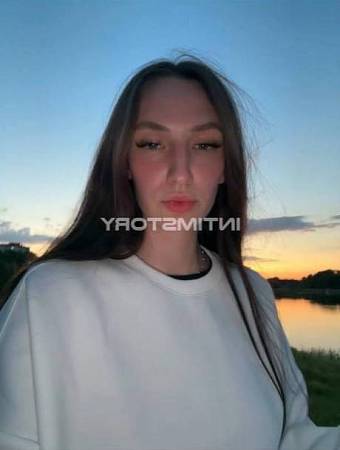 МодельПолина